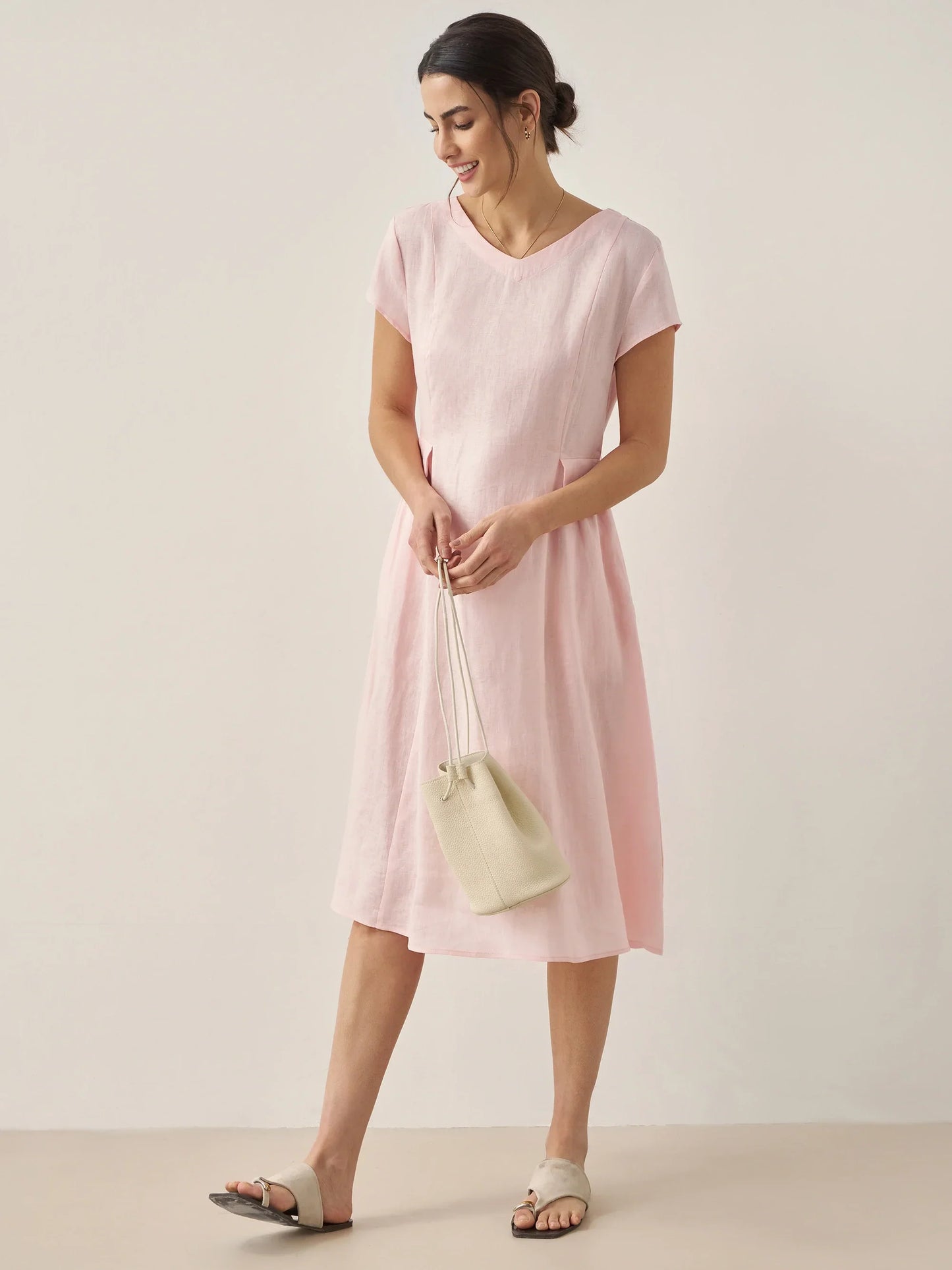 Vestido de verano 100% lino natural con cuello de pico ALEXA