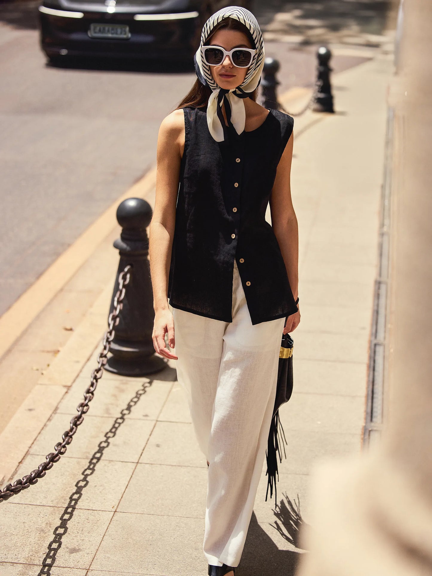 Top de Lino 100% con Botones sin Mangas ERIN