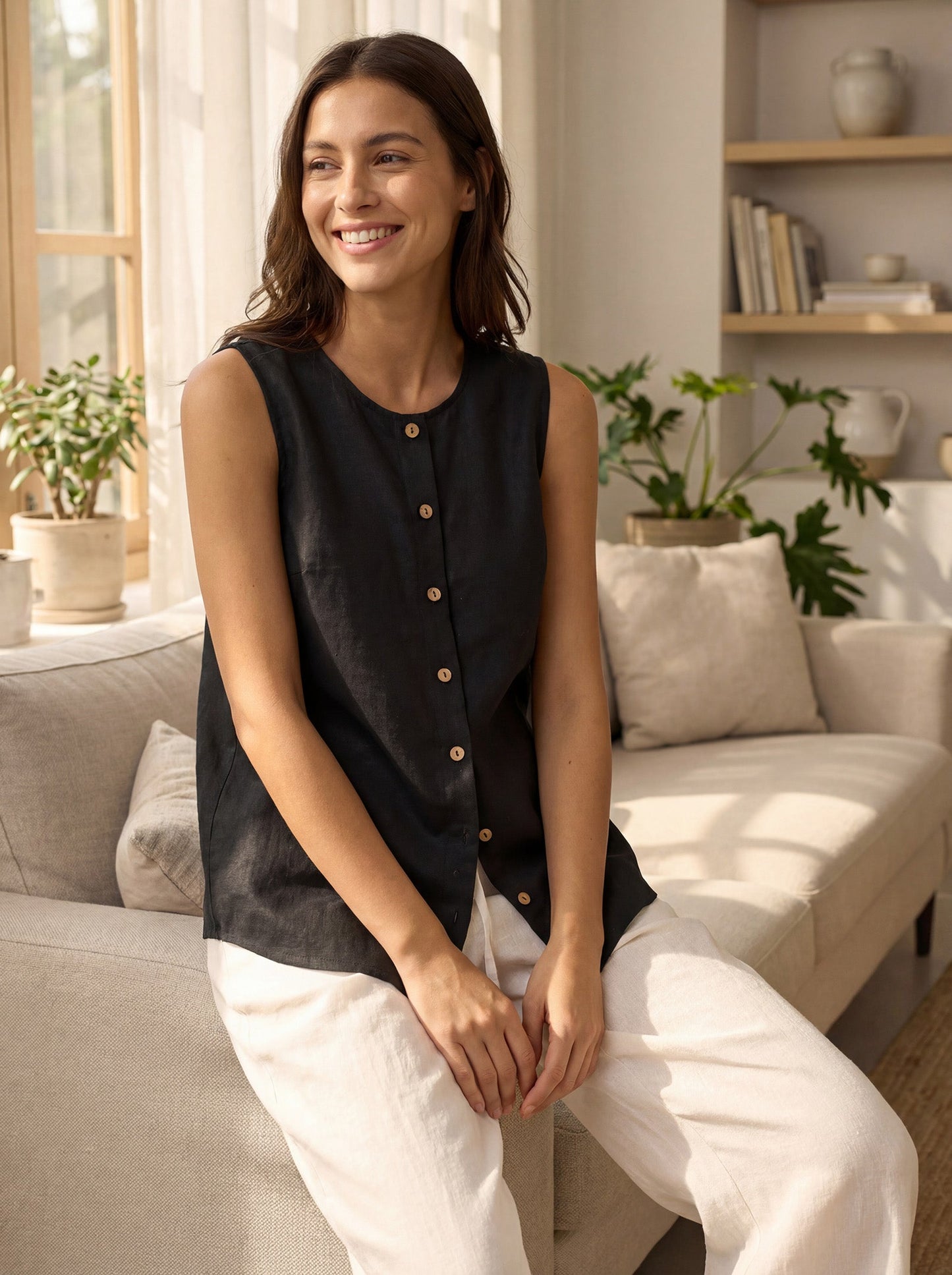Top de Lino 100% con Botones sin Mangas ERIN