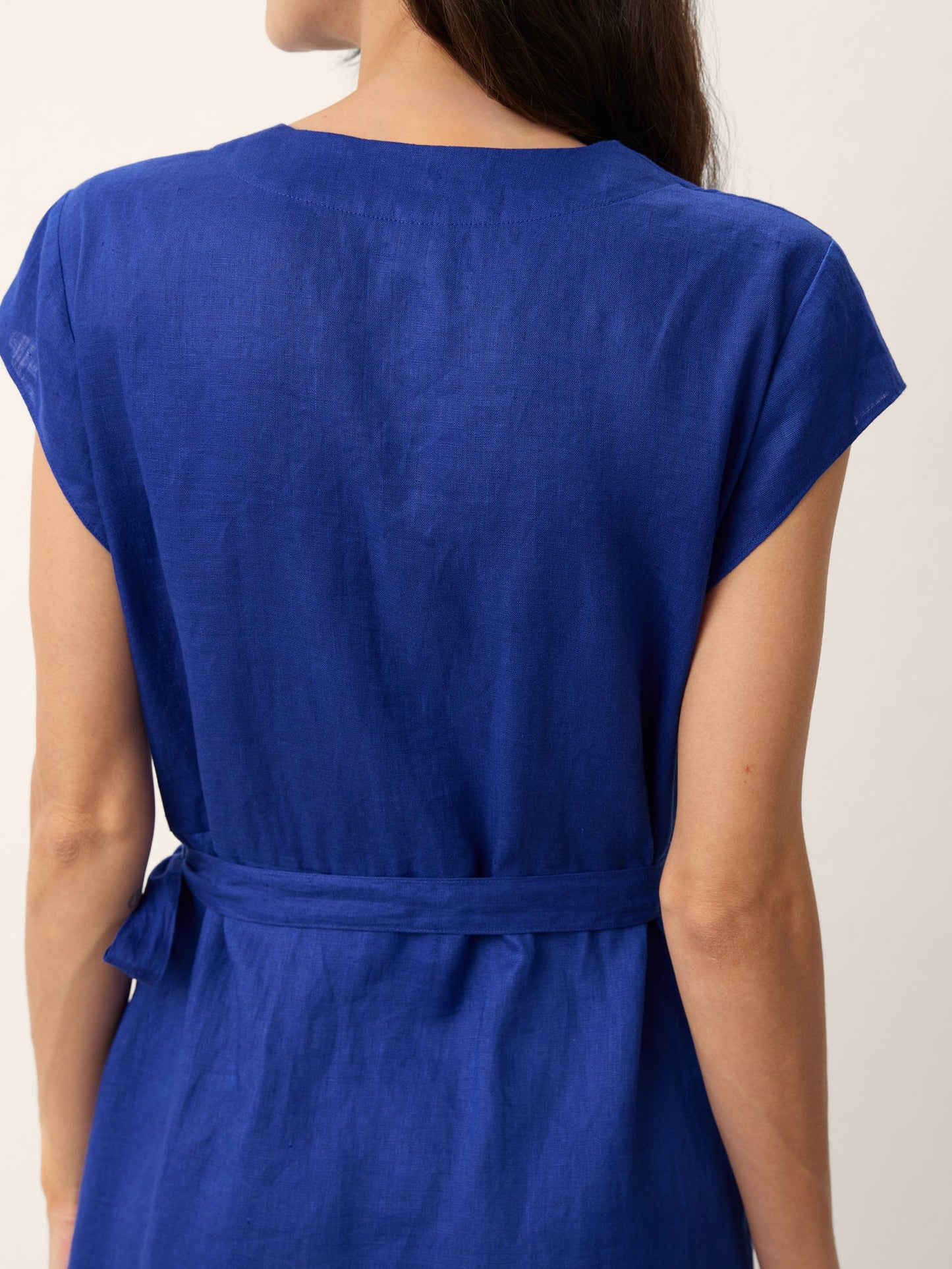 Vestido KERSTIN con corbata de lino 100% A-Line Midi