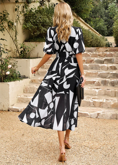 Estela | Vestido midi floral favorecedor